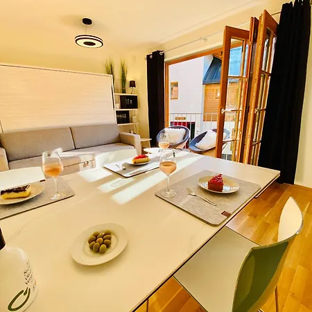 Apartament Modern Mountain Aparts 3 And 4 At Skiing Slope