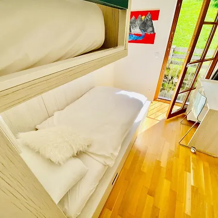 Modern Mountain Aparts 3 And 4 At Skiing Slope Apartament *
