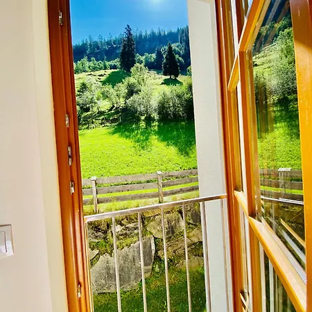 Apartament Modern Mountain Aparts 3 And 4 At Skiing Slope Rauris